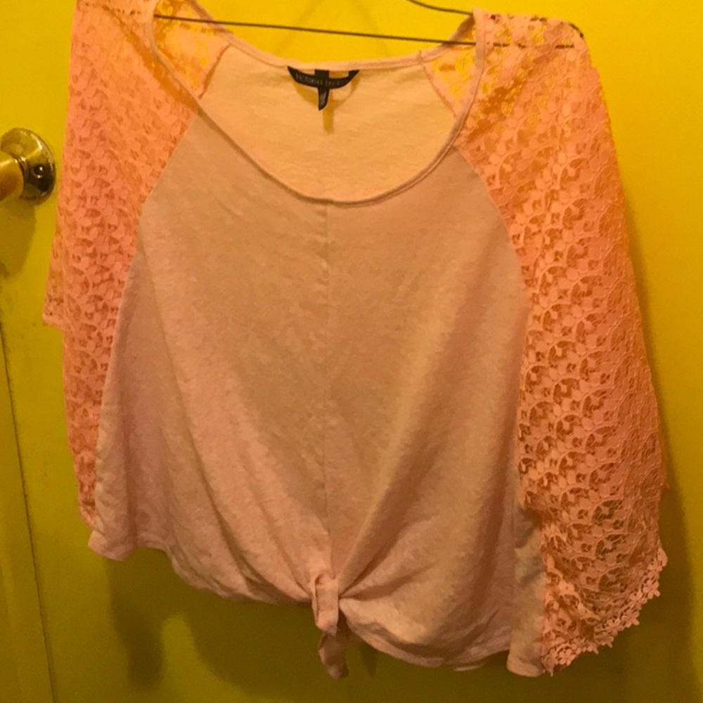 Scoopneck croptop by VICTORIA’S SECRET